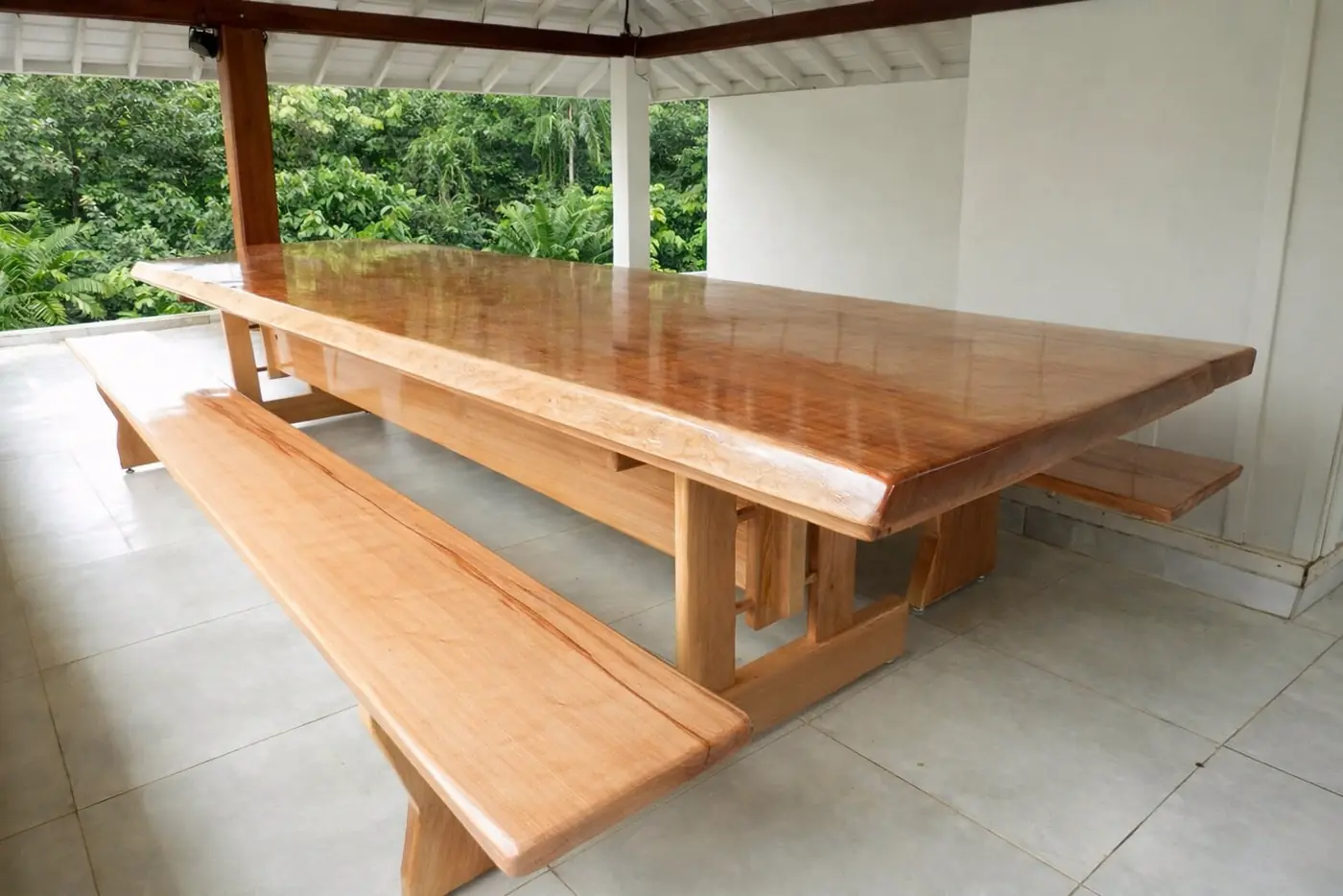 Mesa rústica de Jequitibá 3,50 m com 2 bancos, foto 6