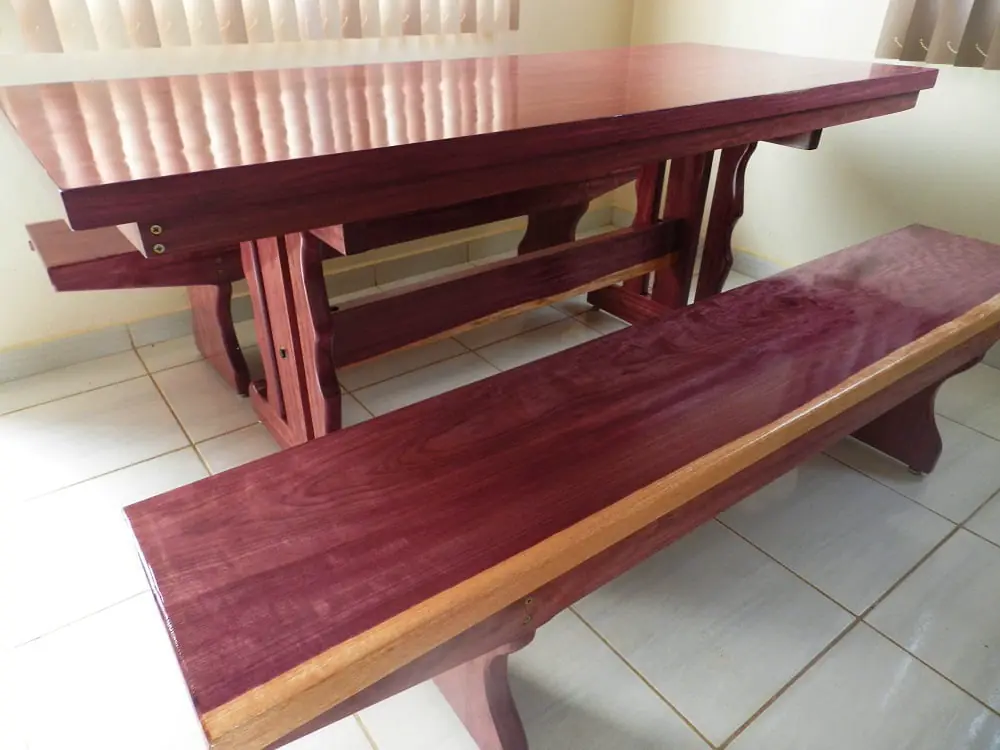 Mesa rústica de Roxinho 2,00 m com 2 bancos, foto 2