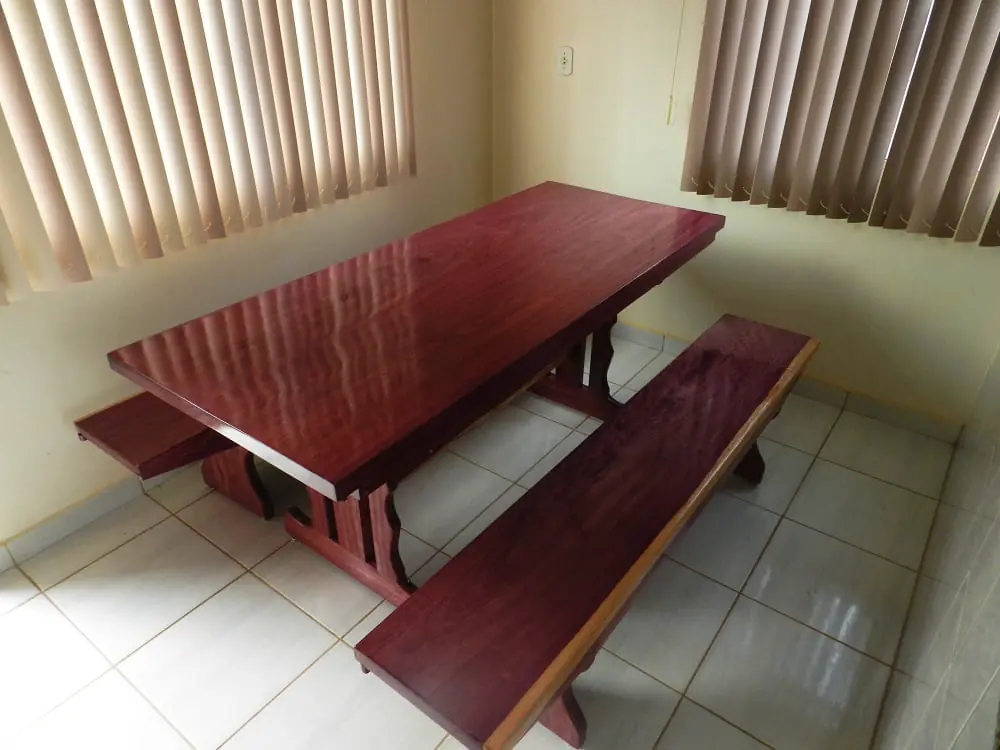 Mesa rústica de Roxinho 2,00 m com 2 bancos, foto 3