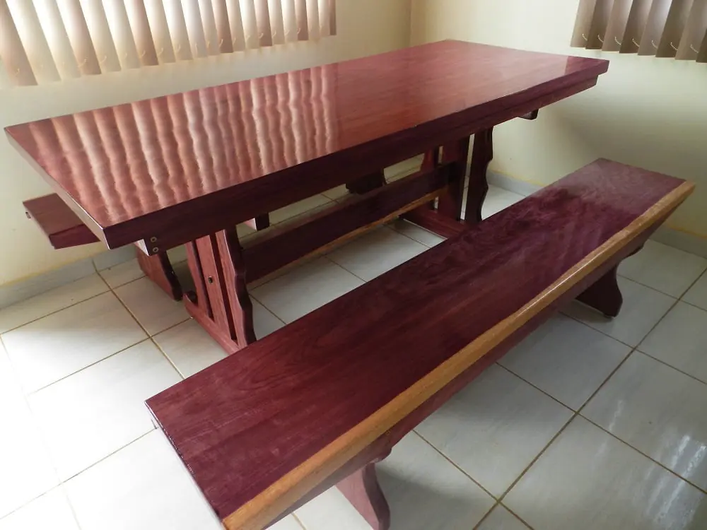Mesa rústica de Roxinho 2,00 m com 2 bancos, foto 4